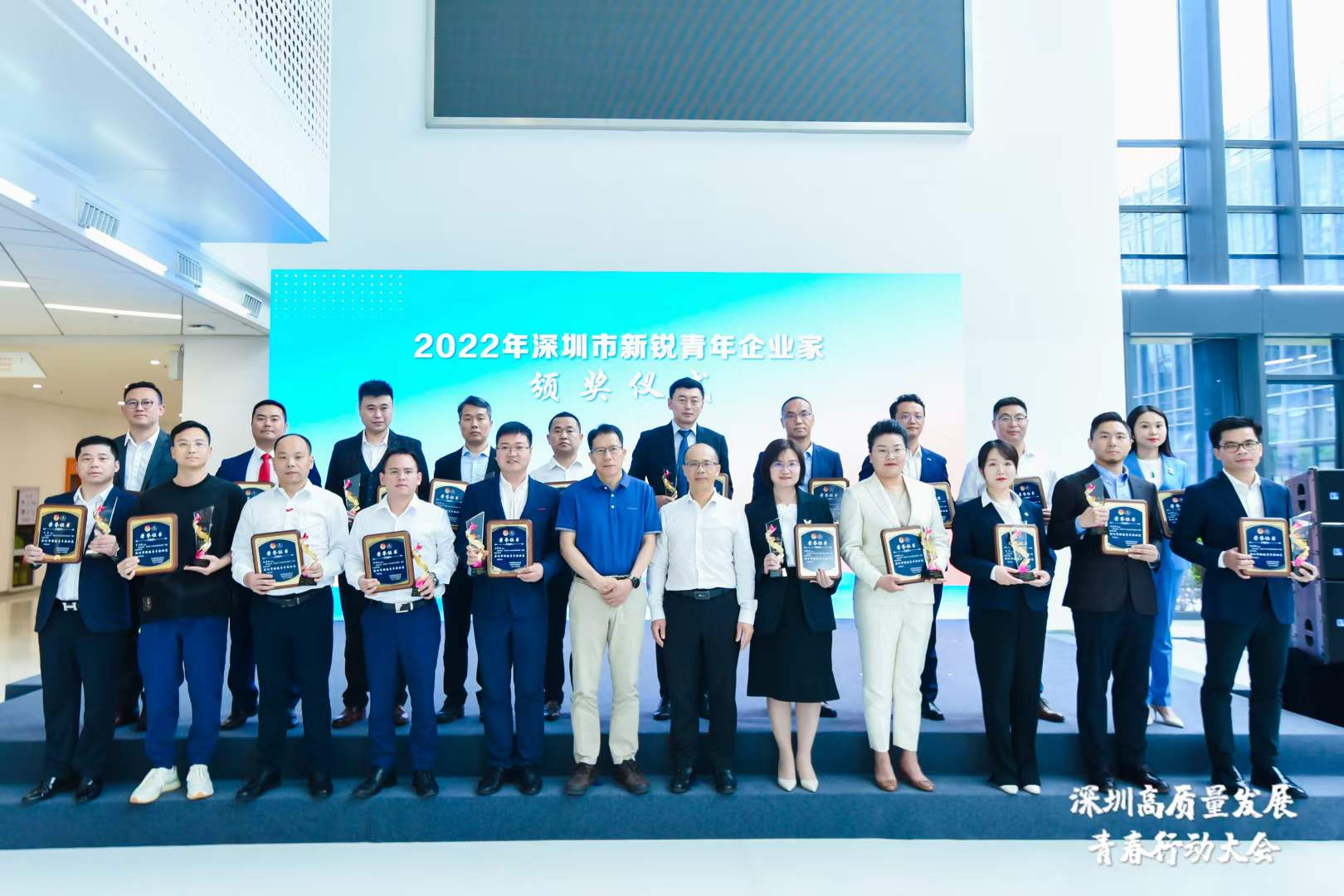 尊时凯龙·(中国区)人生就是搏!