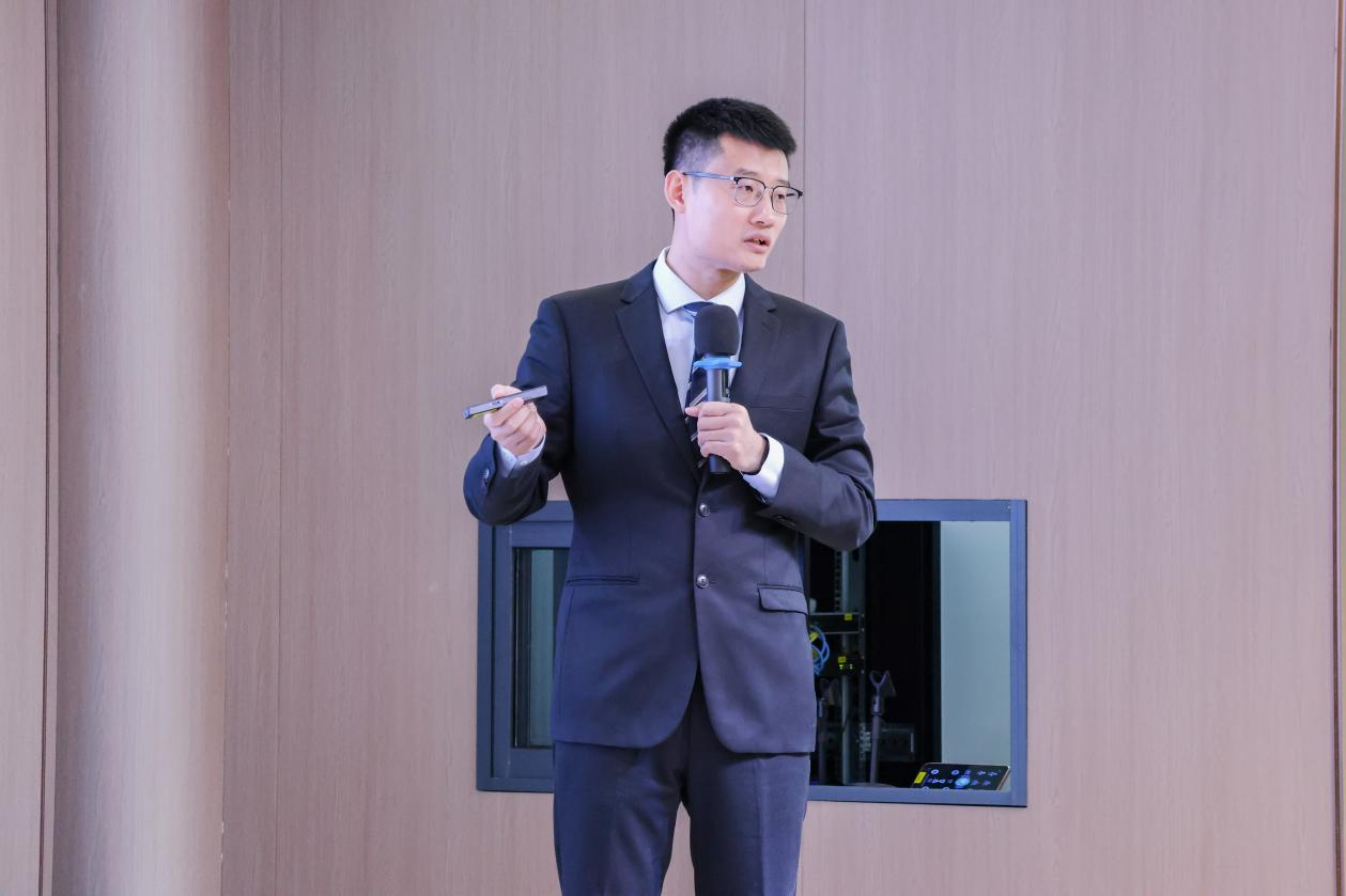尊时凯龙·(中国区)人生就是搏!