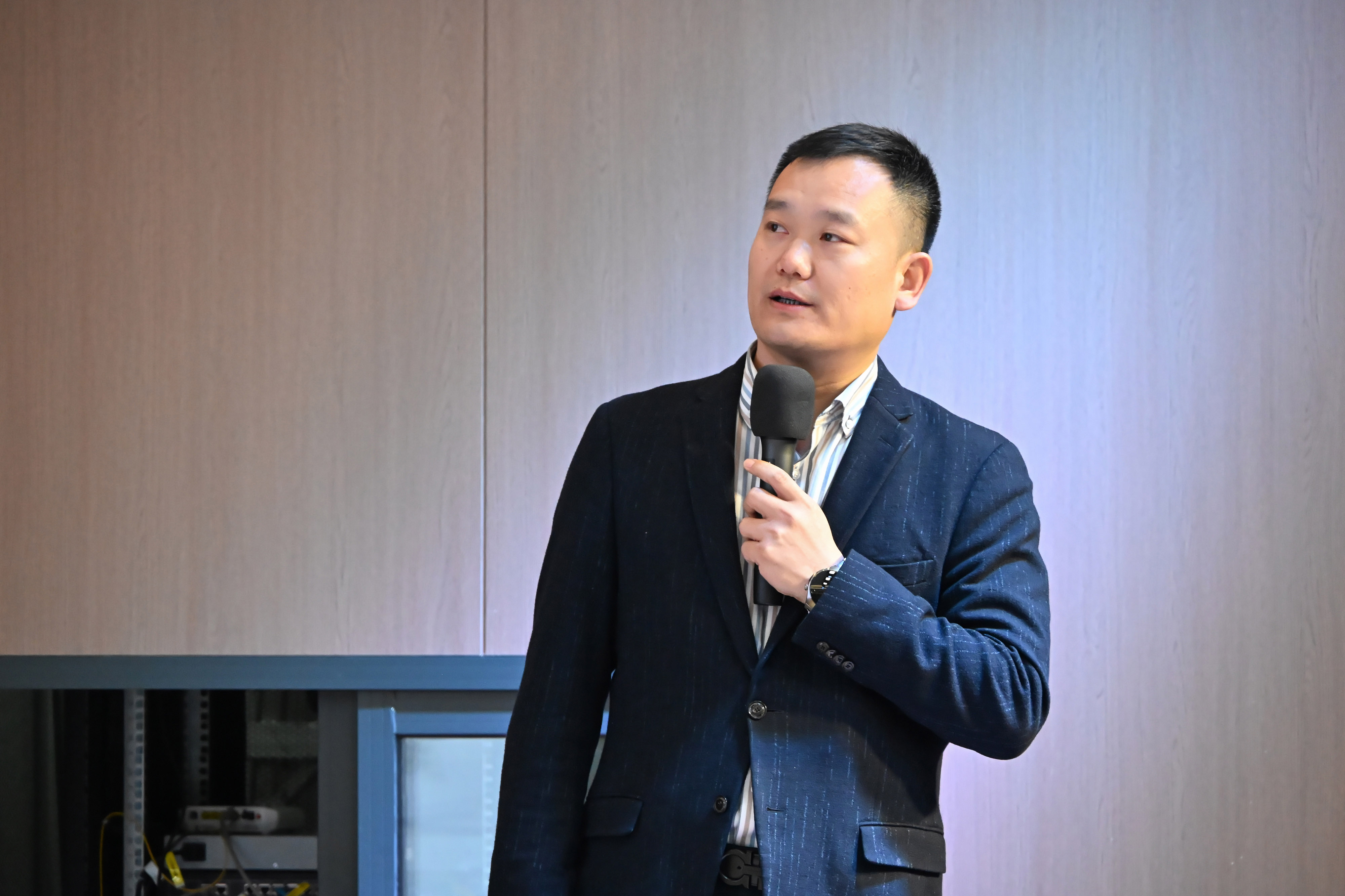 尊时凯龙·(中国区)人生就是搏!
